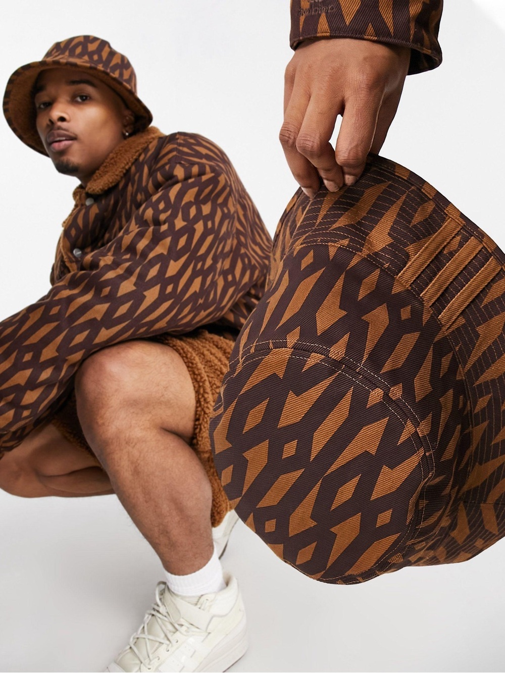 Brown Ivy Park Patterned Bucket Hat